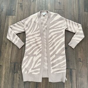 Cupcakes and Cashmere Tan Zebra Print Animal Print Open Cardigan XS